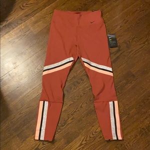 Nike DryFit Leggings in Medium